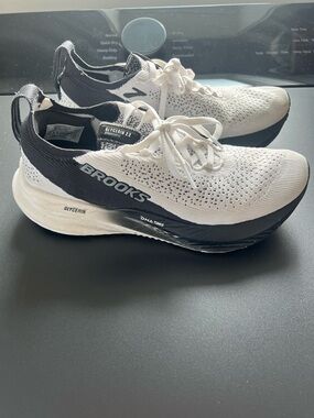 Brooks Women’s Running Shoes - White and Black